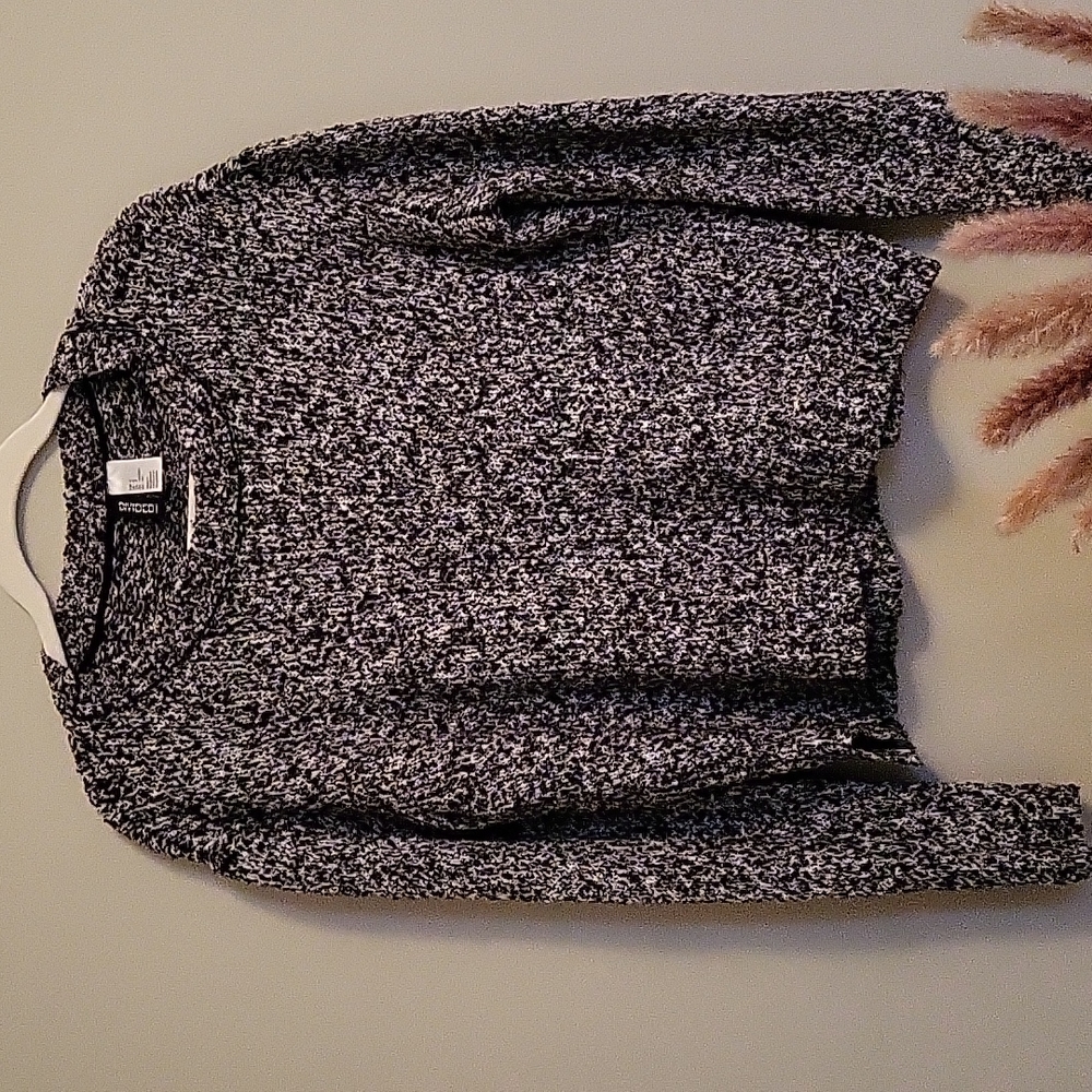 H&M Tweedy Cropped Sweater